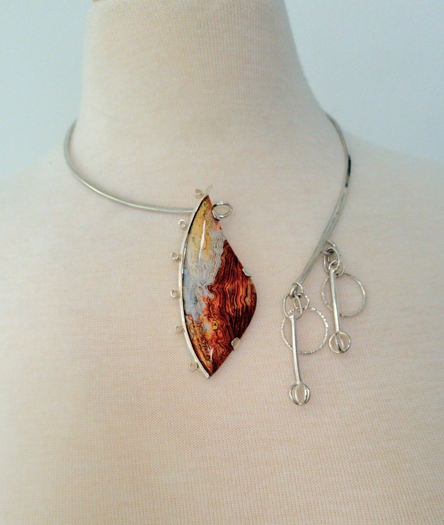 Wire Collar necklace with Crazy Lace Agate