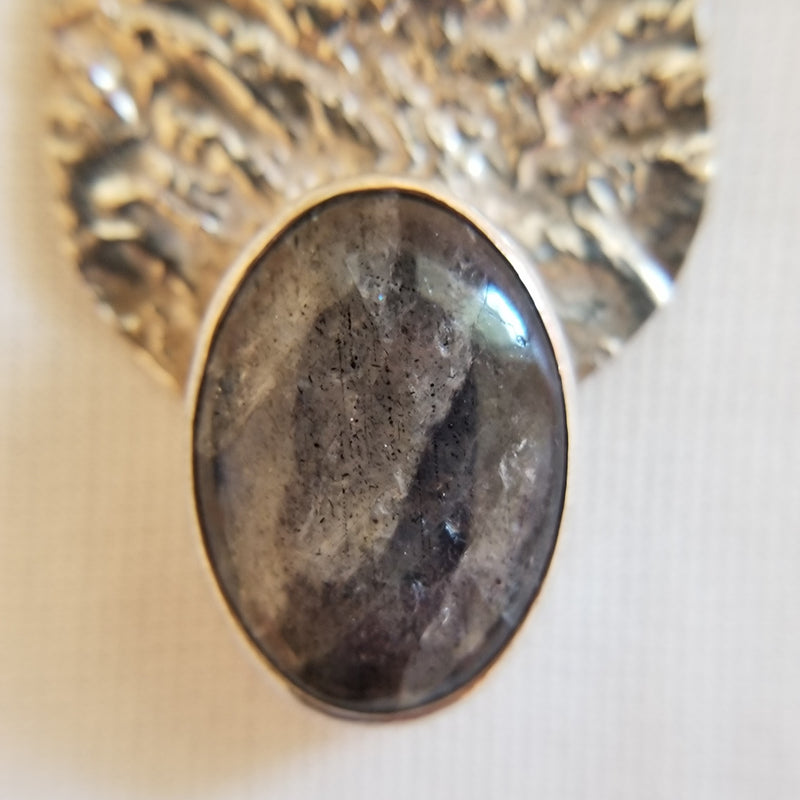 Pendant with Labradorite