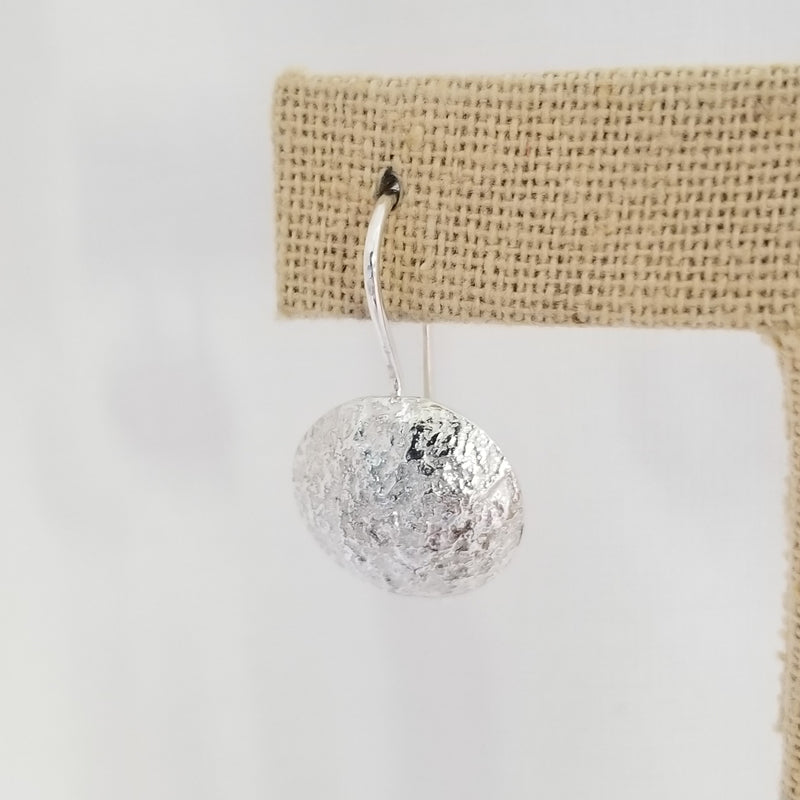 Delicate Round Reticulated Earrings